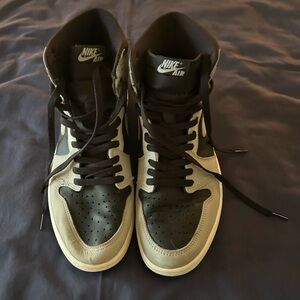 Nike Air Men's Black and Grey High-Top Sneakers